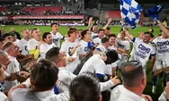 Como Merayakan Kemenangan Liga Champions dengan Parade Bus Terbuka