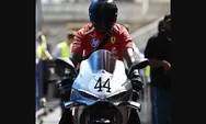 Lewis Hamilton Bikin Ulah Lagi di GP Monaco, Bawa Ducati Langka ke Paddock Ferrari