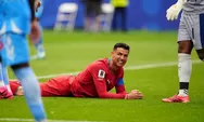 Ronaldo Loyo Ditempel Bek Kongo, Martinez Pasang Badan