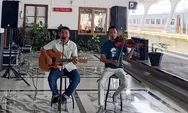 KAI Divre II Sumbar Ubah Wajah Stasiun Padang dengan Live Music Selama Lebaran