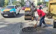 Penambalan Jalan di Padang Digeber, Tiga Titik Strategis Langsung Diperbaiki dalam Sehari
