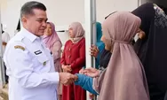 Masih Bertahan di Huntara, 33 KK di Balingka Agam Terima Dukungan Kebutuhan Pokok