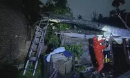 Pohon Timpa Rumah Warga di Payakumbuh, Akses Jalan Sempat Terganggu Dampak Cuaca Ekstrem