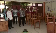 Sidak SDN 11 Enam Lingkung, Bupati Padang Pariaman Soroti Ruang Kelas Bocor dan Kualitas Guru