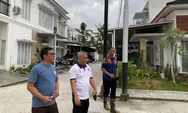 Api dari Pembakaran Sampah Nyaris Hanguskan Rumah di Padang