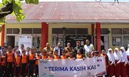 KAI Divre II Sumbar Gelontorkan Rp77 Juta Dana TJSL, Lapangan Sekolah hingga Rumah Ibadah jadi Prioritas