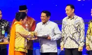 Padang Pariaman Terima Bantuan Excavator untuk Percepat Pemulihan Sektor Perikanan Pascabencana