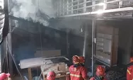 Gudang Furnitur di Padang Terbakar, Kerugian Capai Rp50 Juta