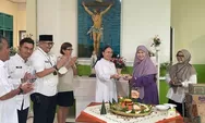 Hari Jadi Sumbar ke-81, Pemprov Berbagi Kebahagiaan dengan 42 Lansia di Wisma Cinta Kasih