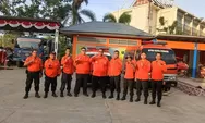 BPBD Padang Kirim 12 Personel Bantu Tangani Banjir Bandang di Solok