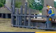 Jembatan Aia Gadang B Pasaman Barat Diperkuat, Fender Dipasang di 3 Pilar