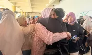 70 Alumni Madrasah Sumbar Berangkat ke Timur Tengah, Bawa Harapan hingga Nama Daerah