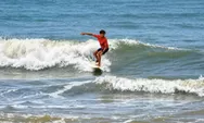 Padang Pariaman Punya Kompetisi Surfing Pertama, 67 Peselancar Adu Ombak di Pantai Tiram