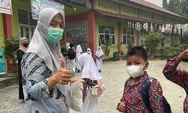 Lindungi Siswa dari Kabut Asap, Pemkab Dharmasraya Bagikan Masker Lewat 15 Puskesmas