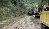 12 Titik Longsor Berhasil Dibersihkan, Jalan Tapan-Batas Jambi Masih Buka-Tutup
