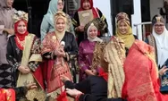 Karnaval Baju Kuruang Basiba di Pariaman, Cara Rawat Warisan Budaya Minangkabau