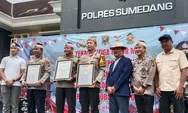 3 Rekor Dunia Diserahkan Kepada Polres Sumedang, Masak Besar Kolak Ubi Cilembu Bareng Bobon Santoso