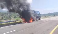 Truk Tronton Terbakar di Tol Cisumdawu, Kerugian Capai Rp200 Juta
