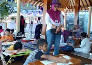 Hari Peduli Autisme Sedunia: Sekolah Fun and Play Semarang Gelar Lomba, Ajak Anak Berani Tampil di Muka Umum