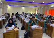Jalani Tes Tulis, Puluhan Pelajar-Mahasiswa Bersaing Jadi Duta Literasi Rembang 2024
