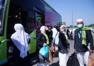 Sukacita Kepulangan Jemaah Haji Kudus Disambut Keluarga