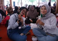 Peringati Hari Lingkungan Hidup Sedunia di Kudus : Utak Atik Benang Tekstil Jadi Hiasan Menarik