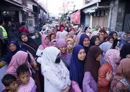 Buka Luwur Sunan Kudus, 34 Ribu Nasi Jangkrik dan Uyah Asem Dibagikan