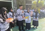 Tidak Ada Bangsa Besar Tidak Menghargai Guru....Aku Guru Hebat...