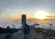 Eksplorasi Atap Sulawesi, Menelusuri Deretan Gunung Ikonik di Sulawesi Selatan Selain Bulusaraung