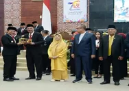 Paripurna DPRD Agenda HUT Ke-76 Provinsi Sumut, Pj Gubsu: Sumut Penyumbang Terbesar Pertumbuhan Ekonomi di Sumatera 