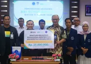 Penyerahan Beasiswa BSI  Tahun 2025: UMA Perkuat Kolaborasi dengan Perbankan Syariah