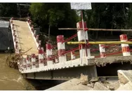 Jembatan di Rumpin Ambruk, Pemerintah Kabupaten Bogor Lakukan Penanganan Darurat