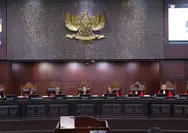Sidang Perdana Sengketa Pilpres 2024, Tim Hukum Ganjar-Mahfud Bacakan 5 Tuntutan