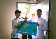Denny Mulyadi Salurkan KTP dan KIA bagi Warga Bogor Tengah pada HJB Ke-544