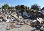 Analisis Hubungan Penanda dan Petanda dengan Teori Ferdinand de Saussure dalam Cerpen 'Robohnya Surau Kami Karya' Karya  A.A. Navis