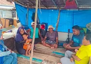 Mantri BRI Bergantung pada Kapal dan Perahu untuk Bertemu Nasabah di Kabupaten Banggai Kepulauan