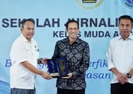 Buka Sekolah Jurnalisme Indonesia di PWI Jabar, Nadiem Makarim: Wartawan Jaga Kualitas di Tengah Disrupsi Informasi