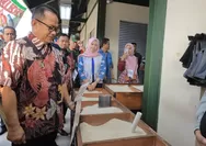 Terima Laporan Bahan Pangan Naik, Pj Wali Kota Bekasi Sidak ke Pasar Seroja: Warga Jangan Panic Buying