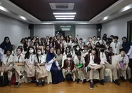 61 Siswa dan 6 Guru SMP Bina Nusantara Kunjungi BMKG
