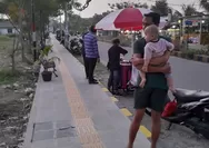 Menikmati Kuliner Sore Hari di Trotoar Jalan KH Tajuddin dan KH Mahmud Maksum Kelurahan Bahagia