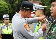 Pengamanan Nataru, Wali Kota Bekasi Pimpin Apel Gelar Pasukan Operasi Kepolisian Terpusat Lilin 2025