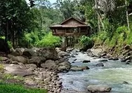 Taman Wisata Wira Garden Glamping Asik Di Pinggir Sungai Di Lampung 