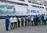 Ribuan Peserta Arus Balik Mudik Gratis Sepeda Motor Dengan Kapal Laut Diberangkatkan Dari Semarang Tujuan Jakarta