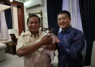 Prabowo Terima Ucapan Selamat dari Dubes China di Kertanegara, Kucing Bobby Mendampingi