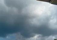 Cuaca Ekstrem Landa Jabar: Banjir-Longsor Rusak Ratusan Rumah, BPBD Imbau Warga Siaga