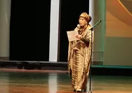 Tampil di Festival Syair Internasional, Halimah Munawir Minta Pemerintah Hadir dalam Gerakan Dunia Bersyair