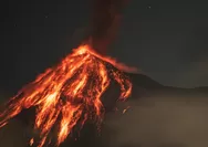 Lebih berbahaya dari Gunung Ruang! 5 Gunung berapi paling berbahaya di Indonesia