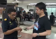 Bawa patung kayu dari Thailand, pria ini malah disangka petugas Bea Cukai bawa obat terlarang: Cek lagi aja…