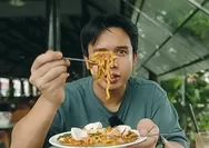 Mamank Kuliner review Indomie Aceh de Koeta Radja  harga Rp30 ribu: Gue rekomendasi semuanya makan di sini!