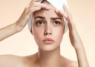 5 Rekomendasi skincare di bawah Rp50 ribu untuk kulit berminyak dan berjerawat, dijamin aman buat kulit sensitifmu!